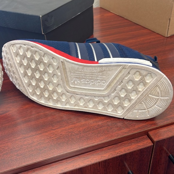 Adidas NMD_R1 Los Angeles Size 9.5 - Picture 7 of 10